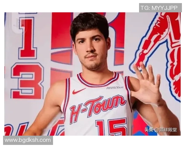 谢泼德三分命中率超42%成球队核心,攻防兼备组织串联能力全面进化 谢泼德三分命中率超42%成球队核心,攻防兼备组织串联能力全面进化